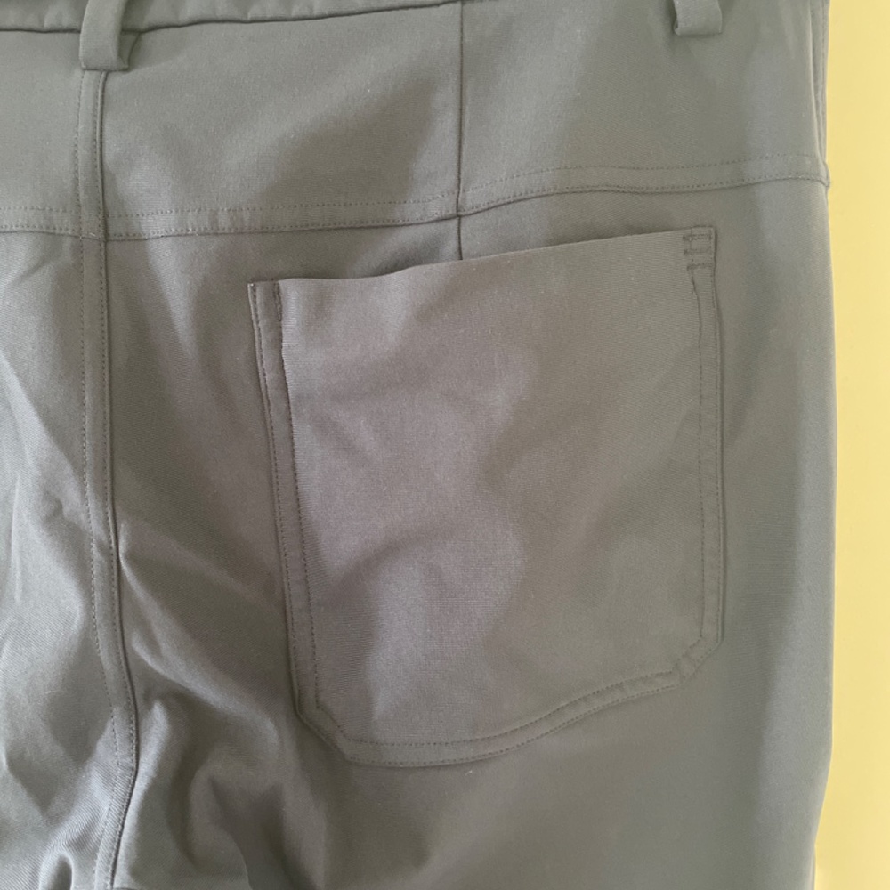 Lululemon dress pants with zippered pockets inside pockets  CB - Picture 5 of 7